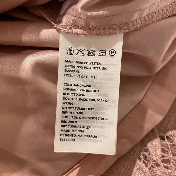 Bardot Lina Lace Midi Dress in Pink Rose Size 4 - Picture 7 of 9